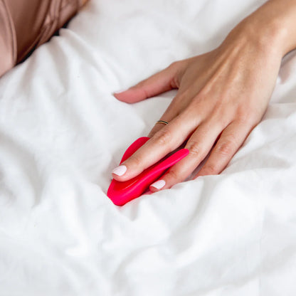 High Fly Finger Vibrator – Red
