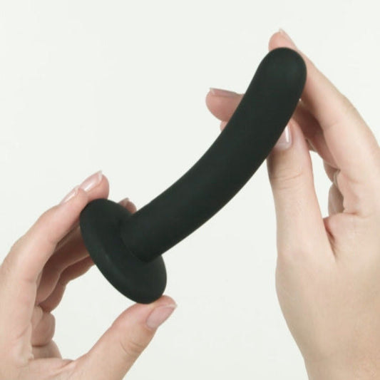 Slimline Silicone Dildo – 5 Inch